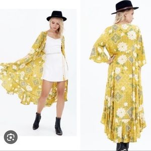 Kivari Saffron Bloom Kimono Maxi Dress S/M